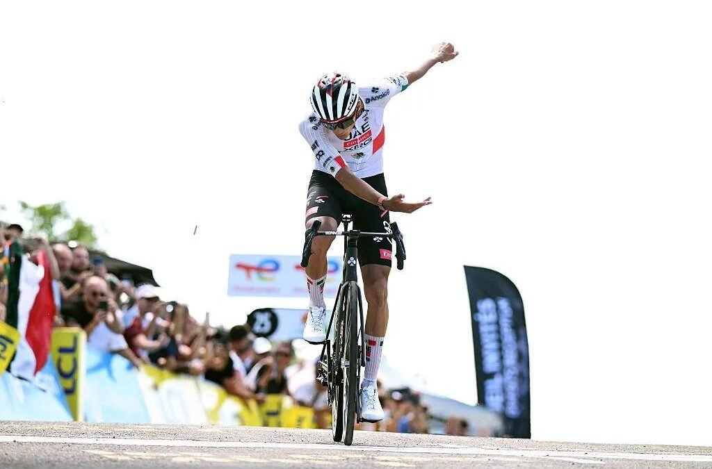Isaac del Toro conquista el Grand Colombier y vuelve a poner a México en la élite del ciclismo mundial