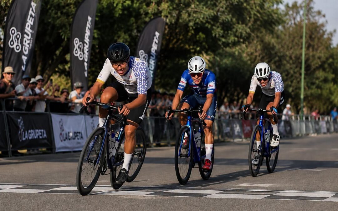 INTENSO CALENDARIO DE COMPETENCIAS PARA CICLISTA KEVIN HERNÁNDEZ