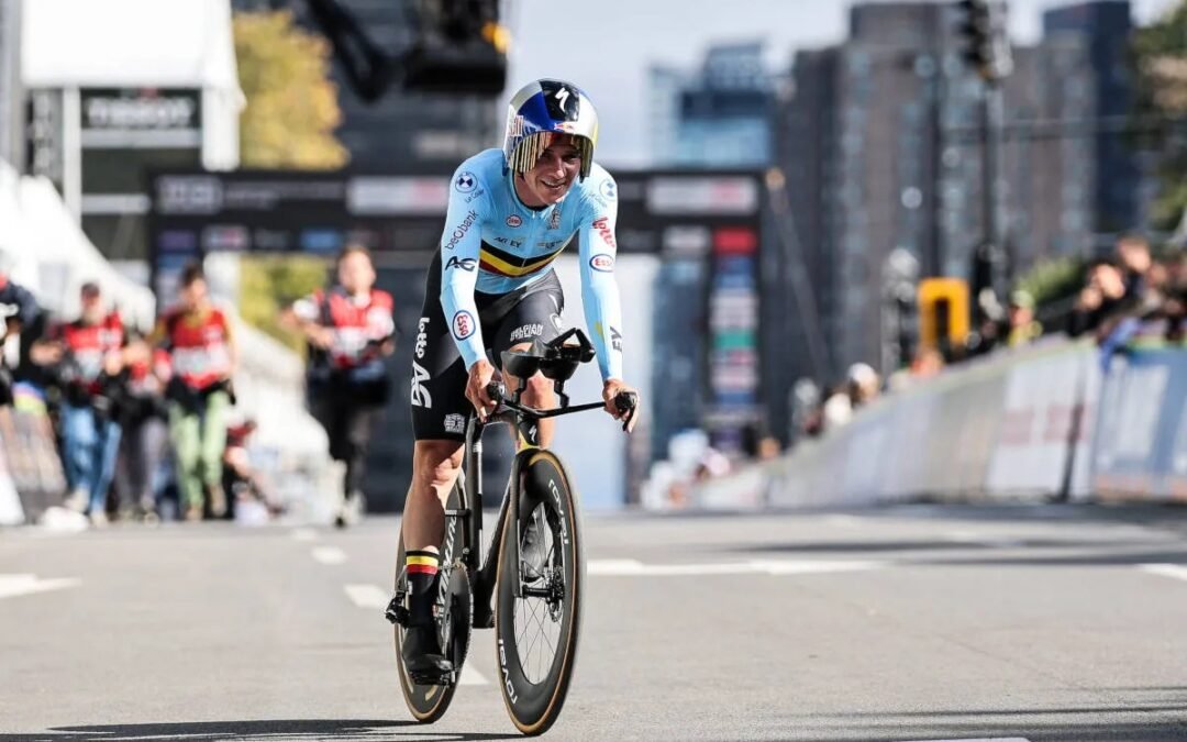 REMCO EVENEPOEL HACE HISTORIA: CUARTO TÍTULO MUNDIAL CONSECUTIVO EN LA CONTRARRELOJ